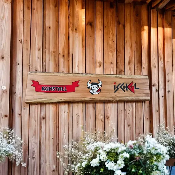 Eiken logobord gefreesd eiken in kleur op maat Kuhstall 01